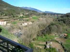 village catalan de castellfollit de la roca