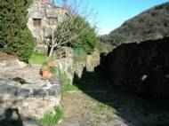 village catalan de castellfollit de la roca