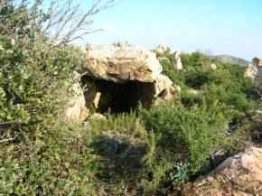 dolmen serrat d'en gely de Castelnou
