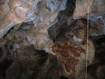  alt="grotte de montou de Corb&egrave;re"