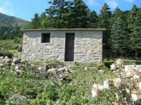 cabane forestière de la devése