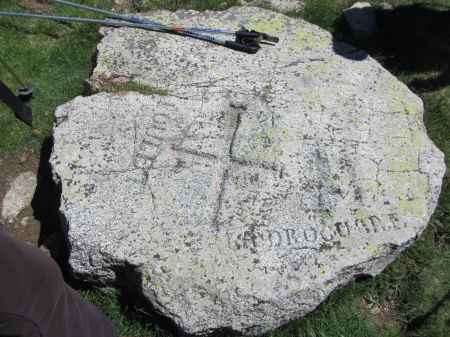 pierre gravée canal del boulet de Batère