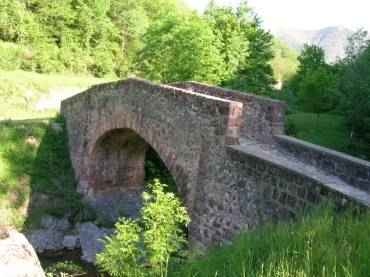 vieux pont de lamanère