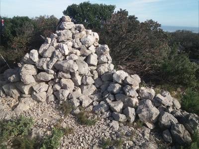 borne des 4 seigneurs  à feuilla