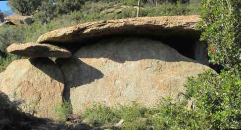 dolmen sureda 1 à palau-saverdera