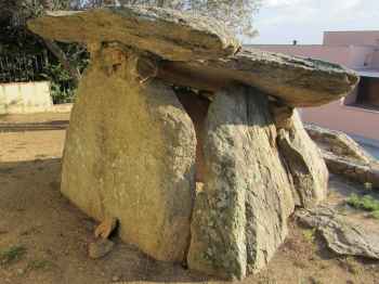 dolmen de la barraca d'en rabert