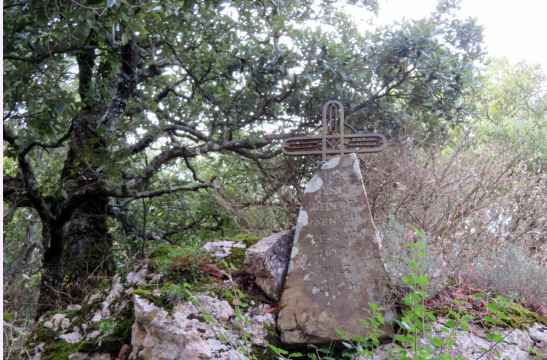 stèle funéraire du pla brezou