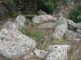 dolmen de llucanes