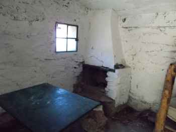intérieur du refuge de la Jasse des Cortalets à Taurinya
