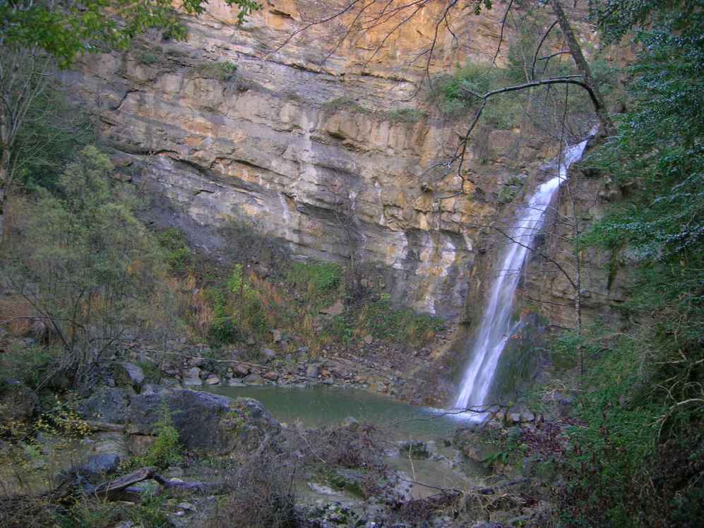 cascade des mathieux  bugarach