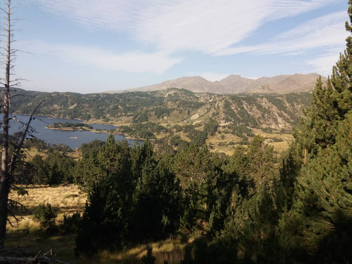 lac des Bouillouses et pic Carlit.jpg