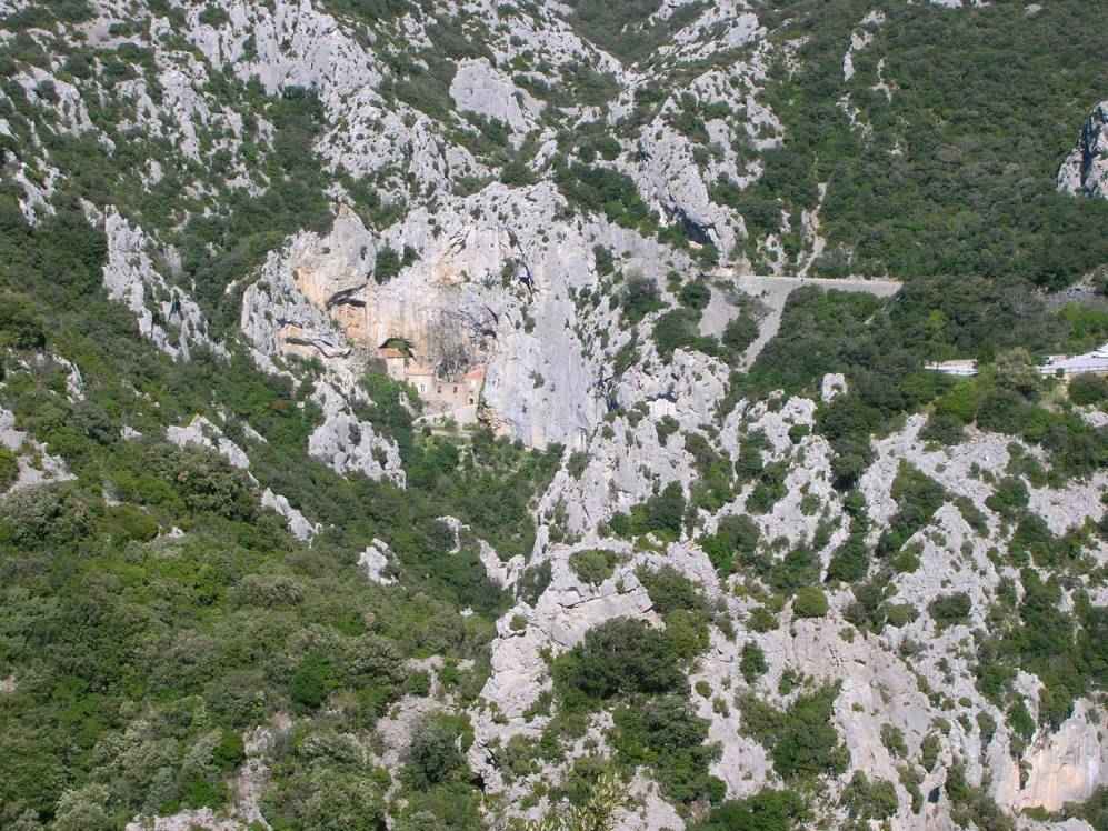 ermitage st antoine de galamus