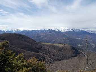 massif du Canigou et le mas Falgas