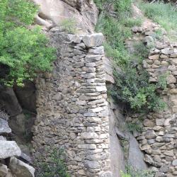 Les renforts qui soutenaient le canal